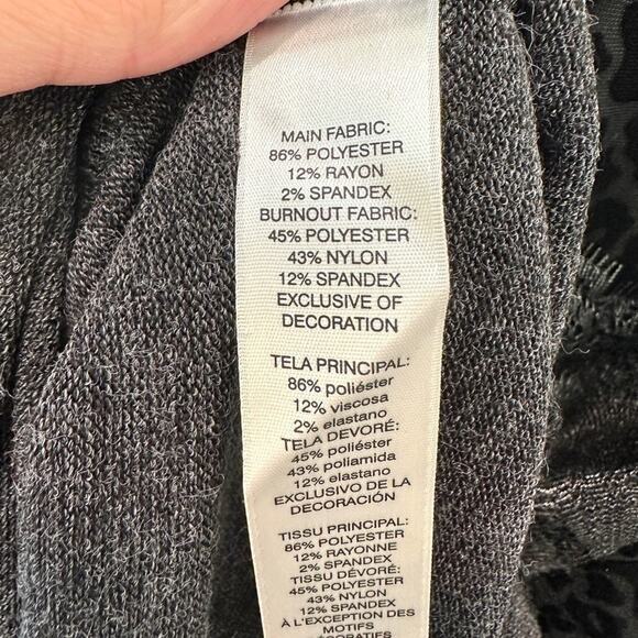 CHICO’S | Black Leopard Jacquard Knit Tunic Top | Size 2 Large - Picture 6 of 7